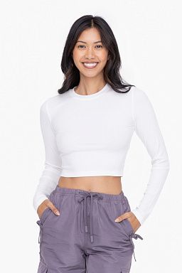 Essential Micro-Ribbed Long-Sleeved Cropped Athleisure Top